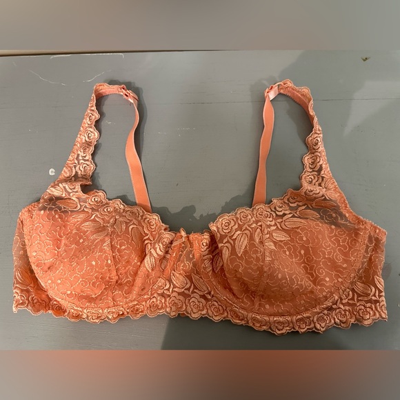 Fashion bug 40 D pink peachy lace bra - Picture 1 of 5